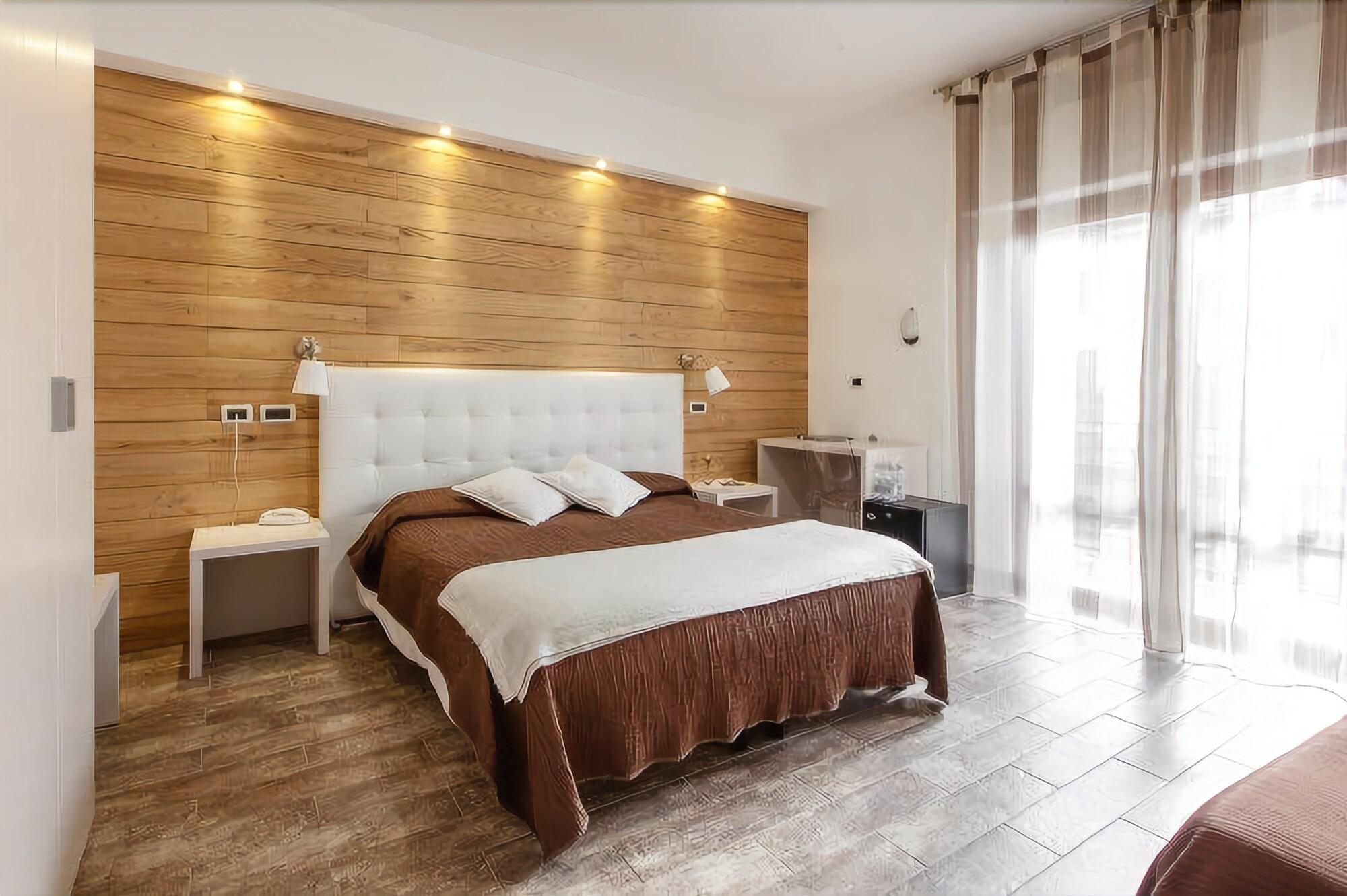 Piccolo Hotel Aurora أبّادييا سان سالفاتور المظهر الخارجي الصورة