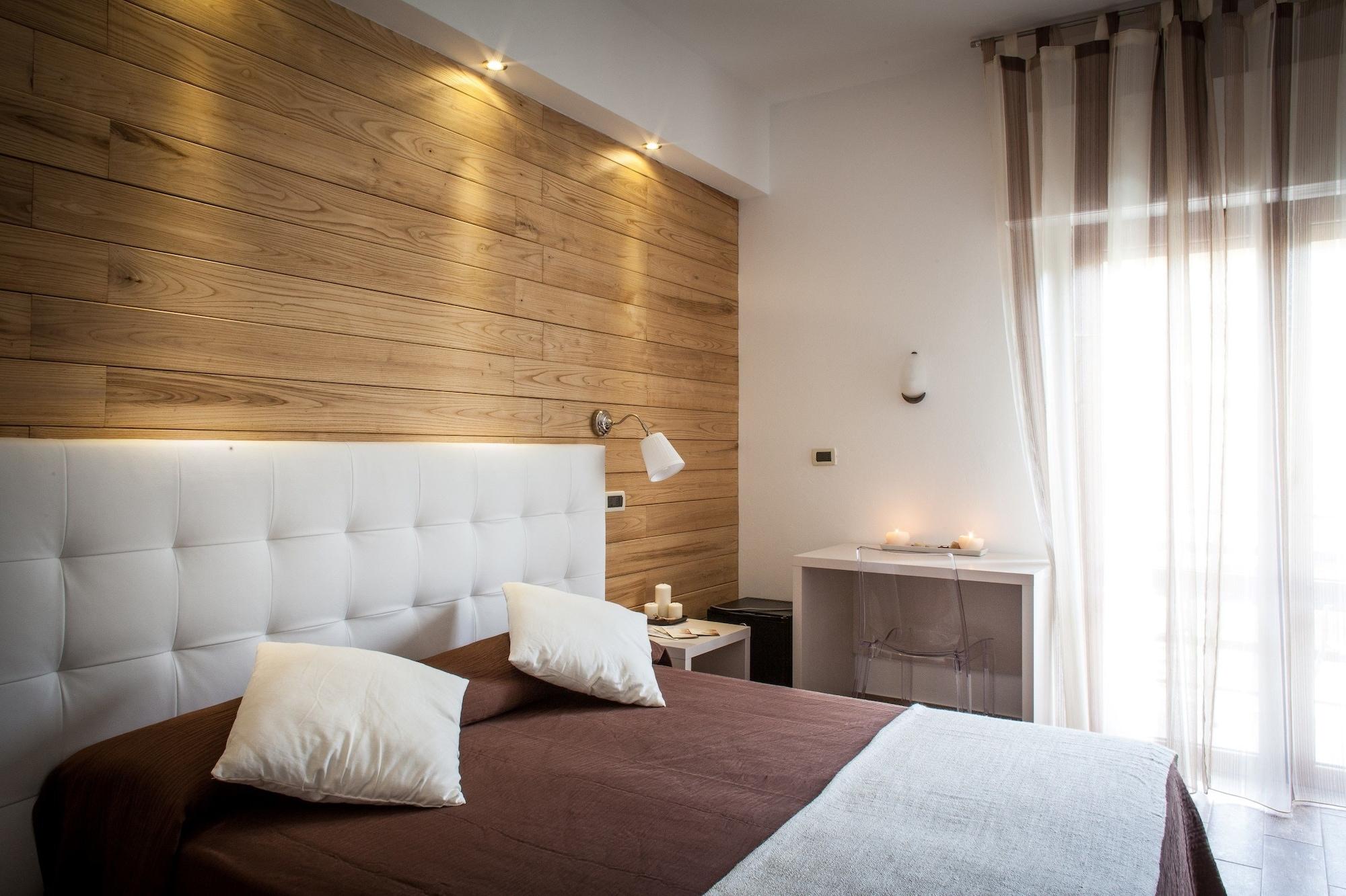 Piccolo Hotel Aurora أبّادييا سان سالفاتور المظهر الخارجي الصورة
